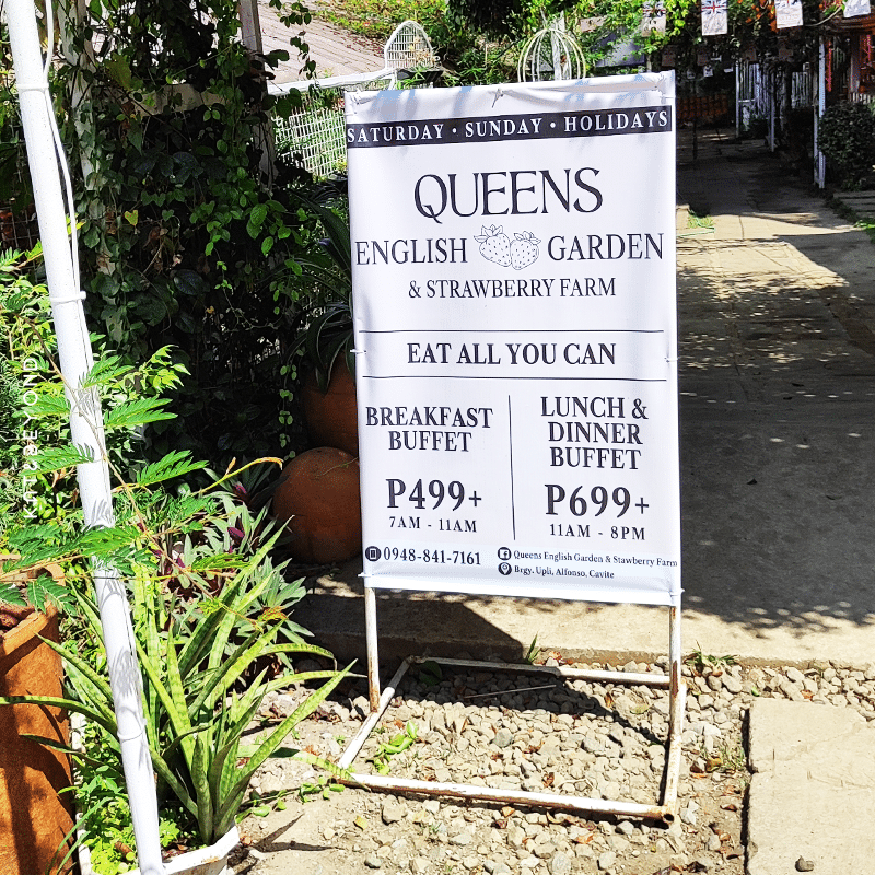 Queens English Garden & Strawberry Farm: Buffet
